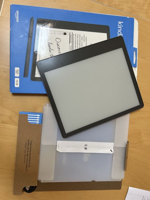 Vand Kindle Scribe 16GB 10.2”