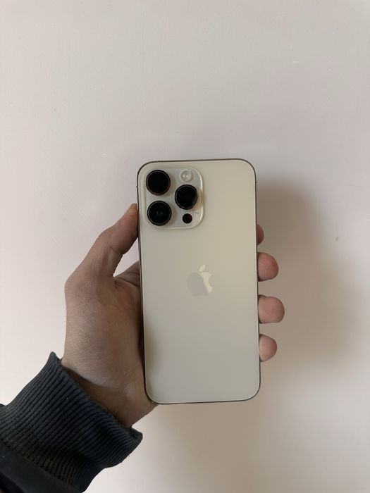 Iphone 14 pro max Gold