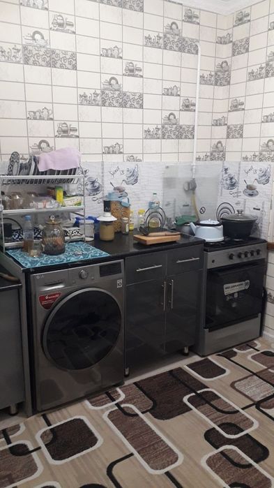 Квартира срочно  сотилади.