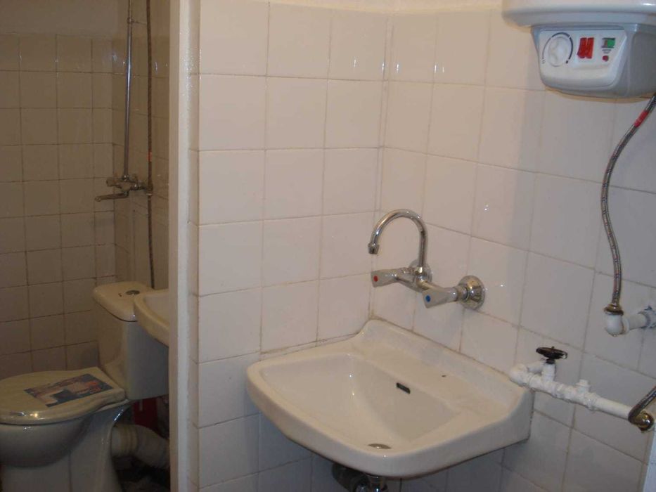 Продава се Двустаен апартамент в с. Бели Лом, Област Разград - 74 кв.м за 765 €/кв.м - Снимка #7