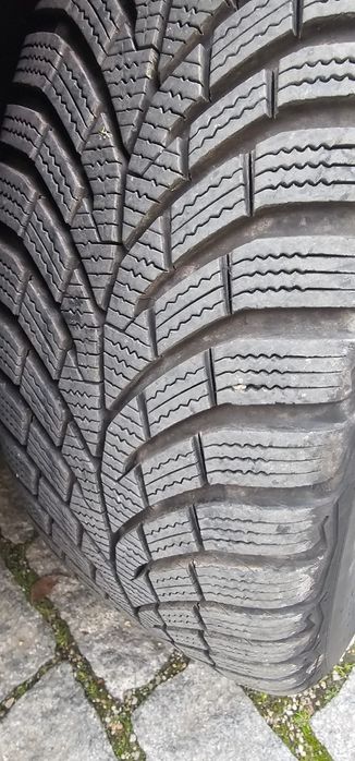 Vând volswagen touran