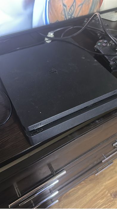 Sony PlayStation 4