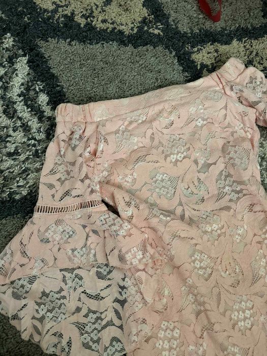 Дантелена  розова рокля