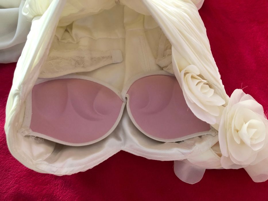 Бална/Сватбена/Шаферска рокля в цвят Екрю