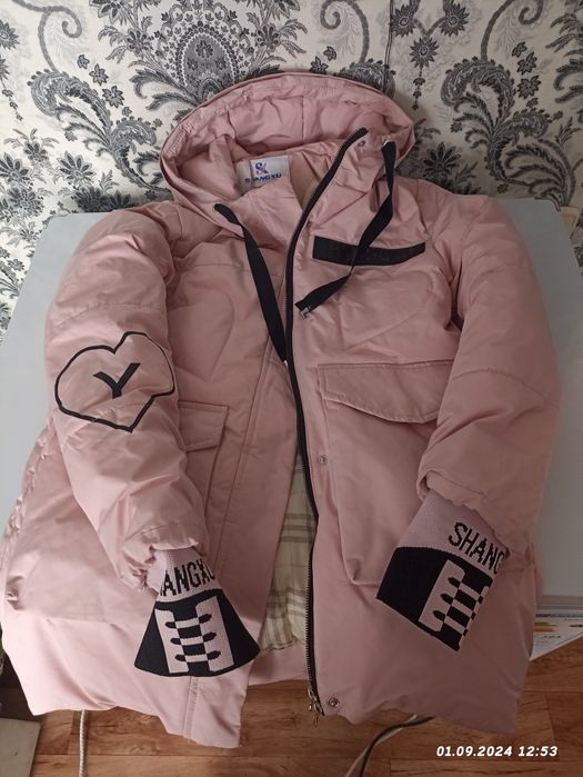 Зимняя куртка для девочек на 8-10 лет