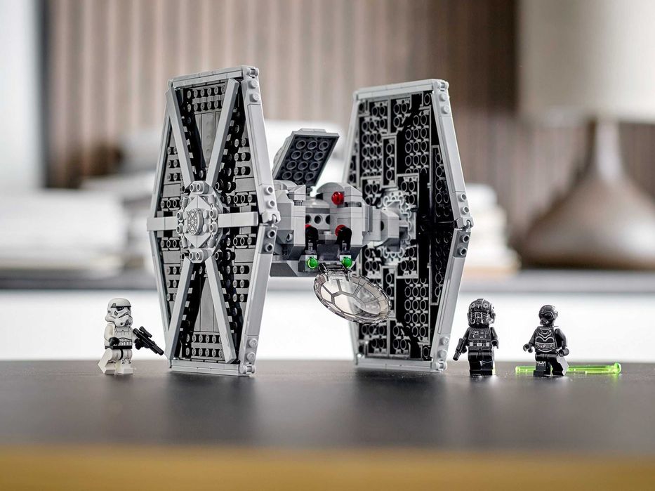 LEGO STAR WARS 75300 : Imperial TIE Fighter