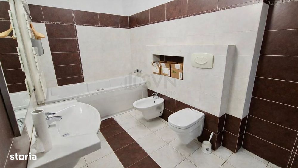 Triplex - 6 camere I Terasa 75 mp I View Superb I De vanzare