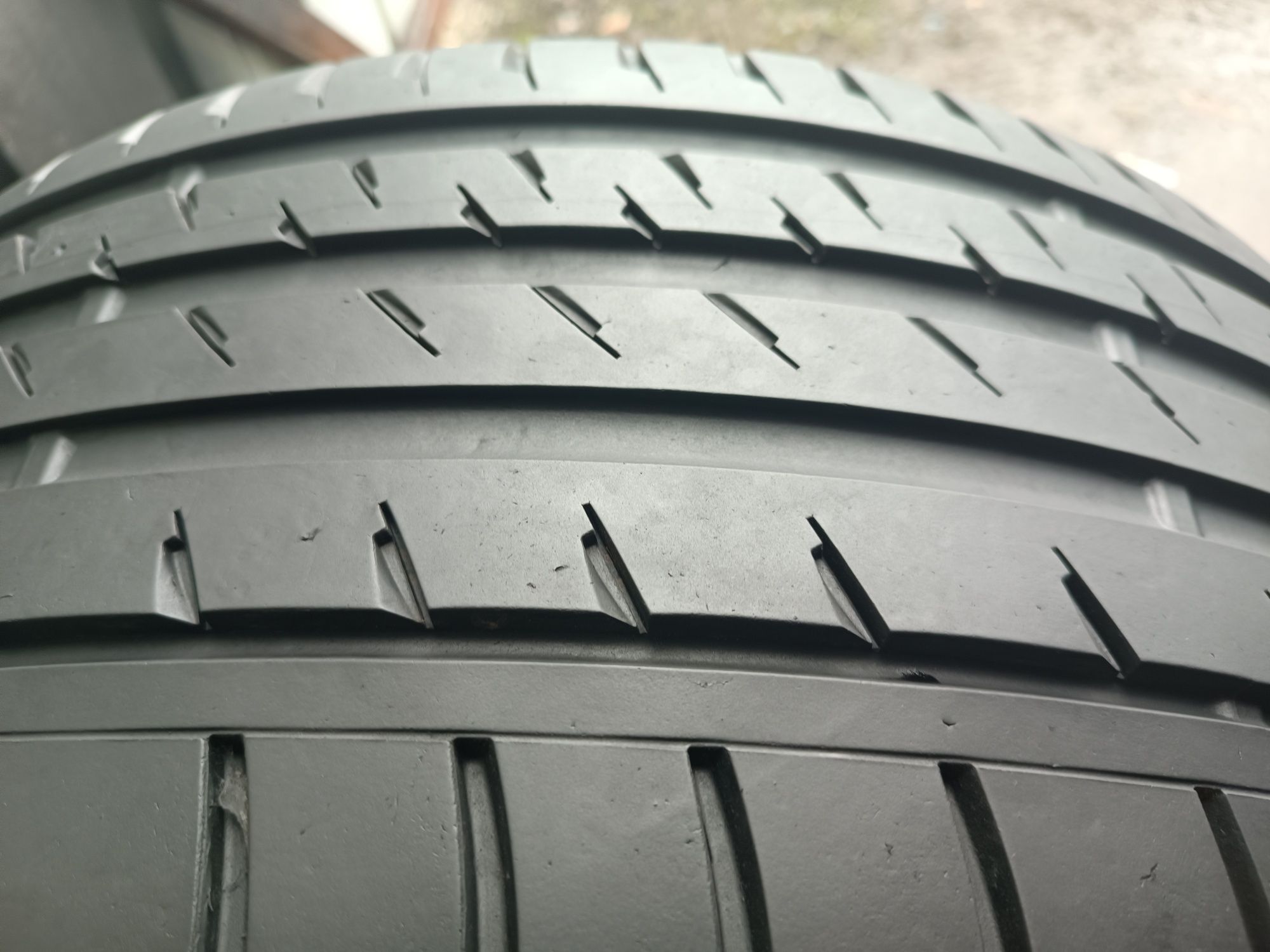 265/40/20 Continental гр. София м-т Батареята • OLX.bg