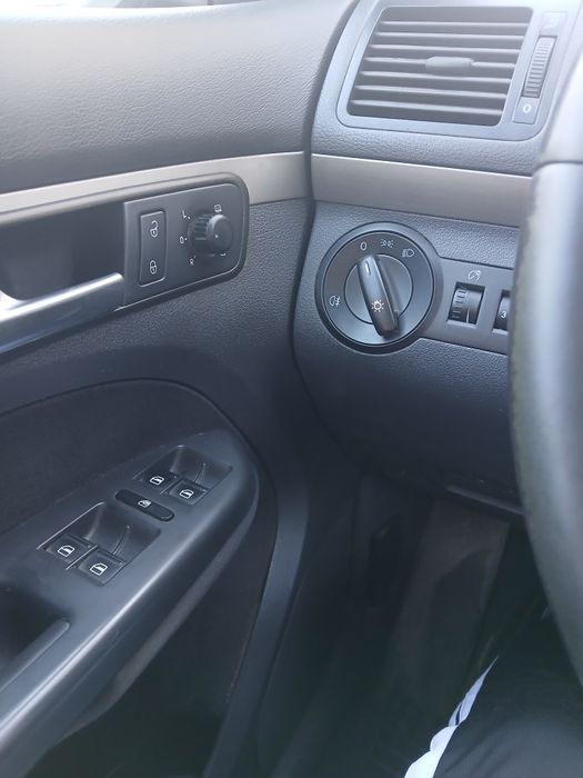 Volkswagen touran 2008 1.6 benzina