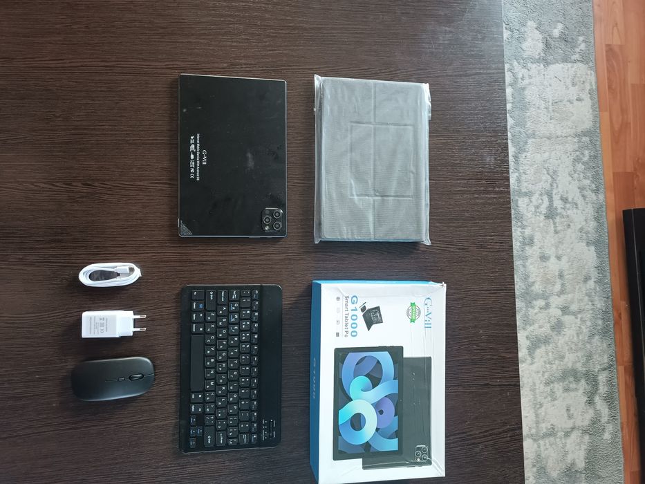 Продам smart tablet Pc g1000
