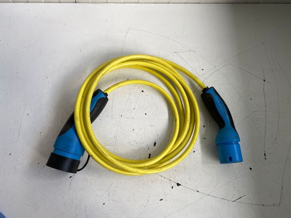 Cablu incarcare baterie D-55928-02 D-57399 20A/250V VOLVO V60
