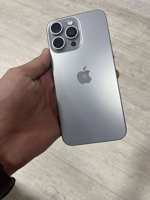 Телефон Iphone 15про макс 512