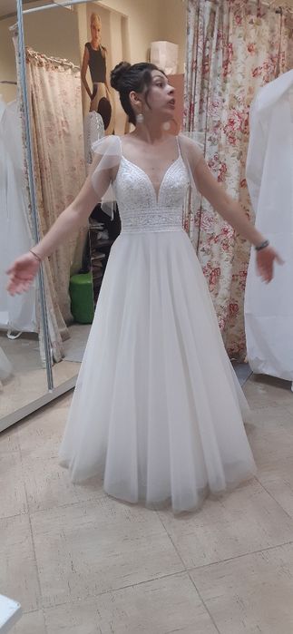 Rochie mireasă superbă marime 36 preț magazin 6500