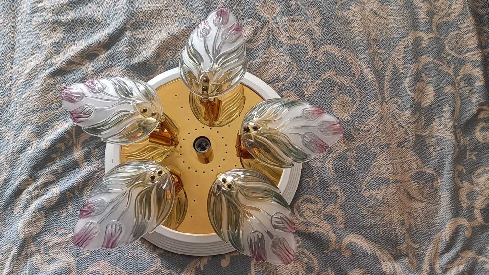 plafonieră tavan aplică tavan lustră candelabru in stare bună