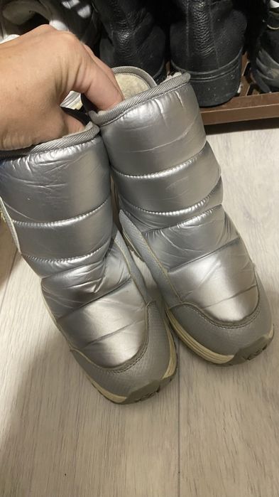 продам детскую обувь