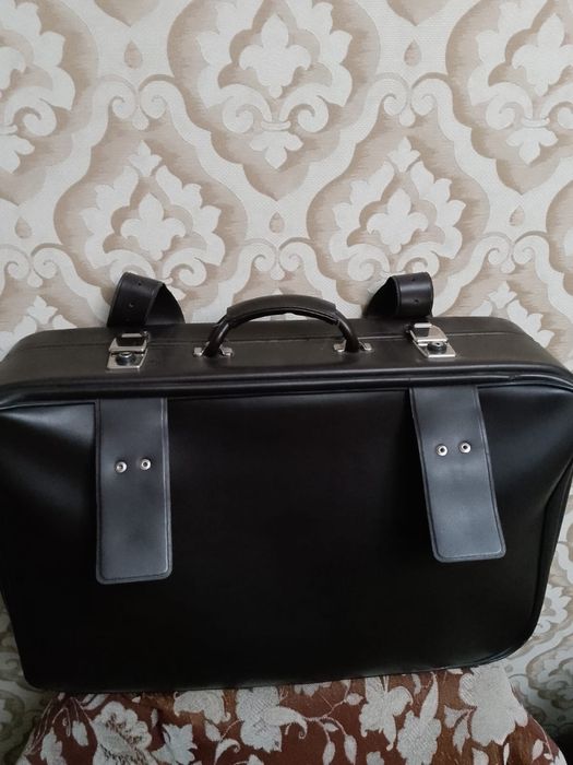 Чемодан советский