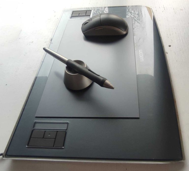 Таблет за рисуване Wacom Intuos3 PTZ‑631W (6×11")