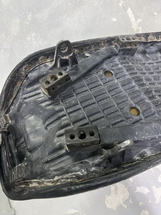 Сиденье сидушка на мотоцикл