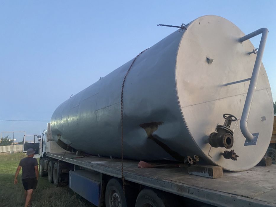 Продам емкость 50 куб.