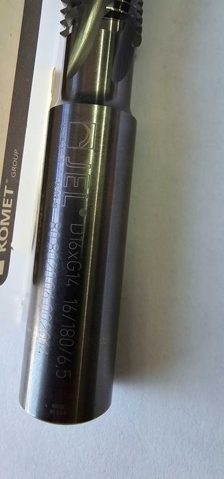 Резбофреза твърдосплавна м16 KOMET