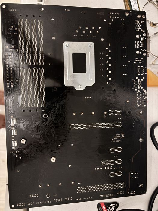 Материнска плата ASRock B250 Pro4