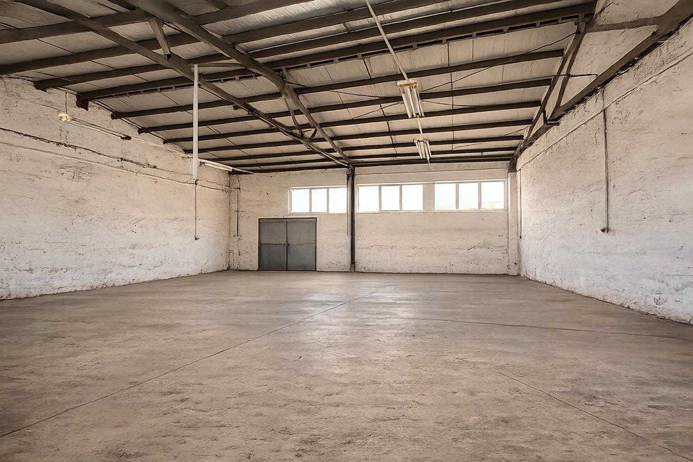 Пром. помещение в област Пловдив - гр. Садово!