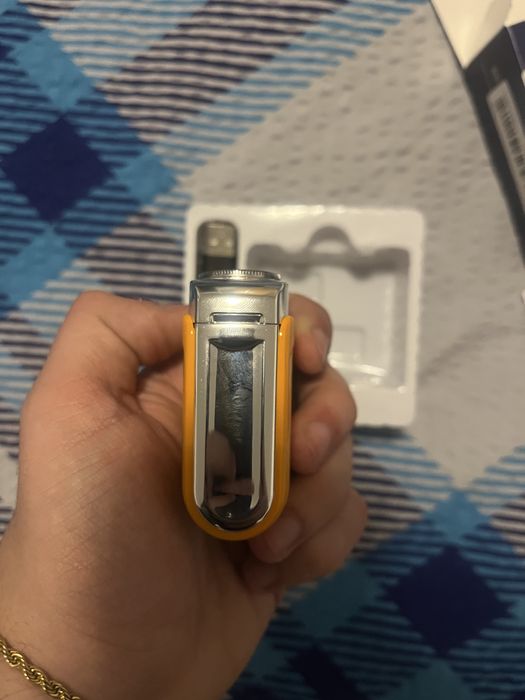 Shaver electric fata / zone intime