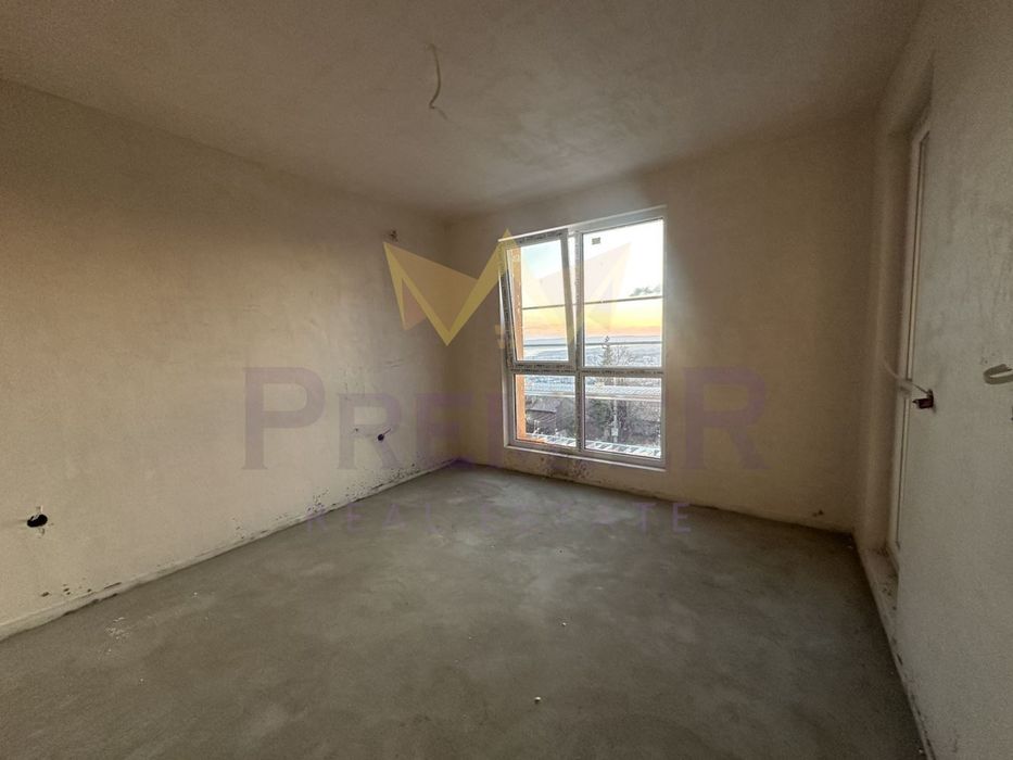 Продава се Тристаен апартамент в Варна, Възраждане 3 - 99 кв.м за 644 €/кв.м - Снимка #1