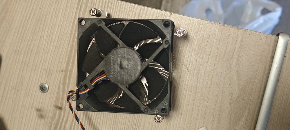 Продам процессор core ultra 5 235