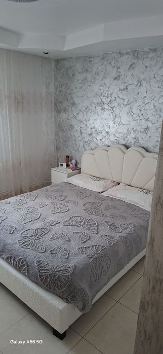 Apartamente de vanzare