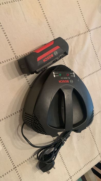 Bosch professional 36v зарядно и 1.3Ah батерия
