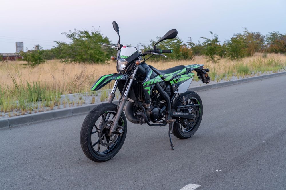 Rieju mrt 50 supermoto
