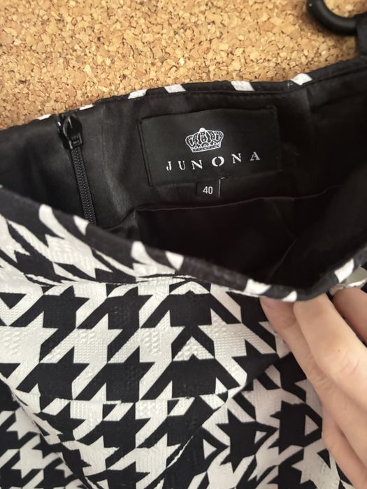 Две поли Junona - M