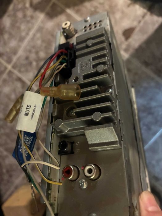 Авторесийвър Pioneer DEH-2300UB 4 x 50W, CD / USB / AUX