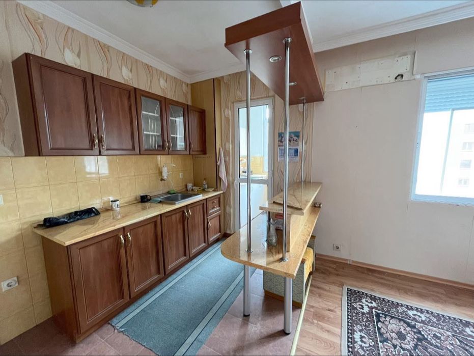 Продава се Тристаен апартамент в Пловдив, Кючук Париж - 92 кв.м за 1663 €/кв.м - Снимка #2