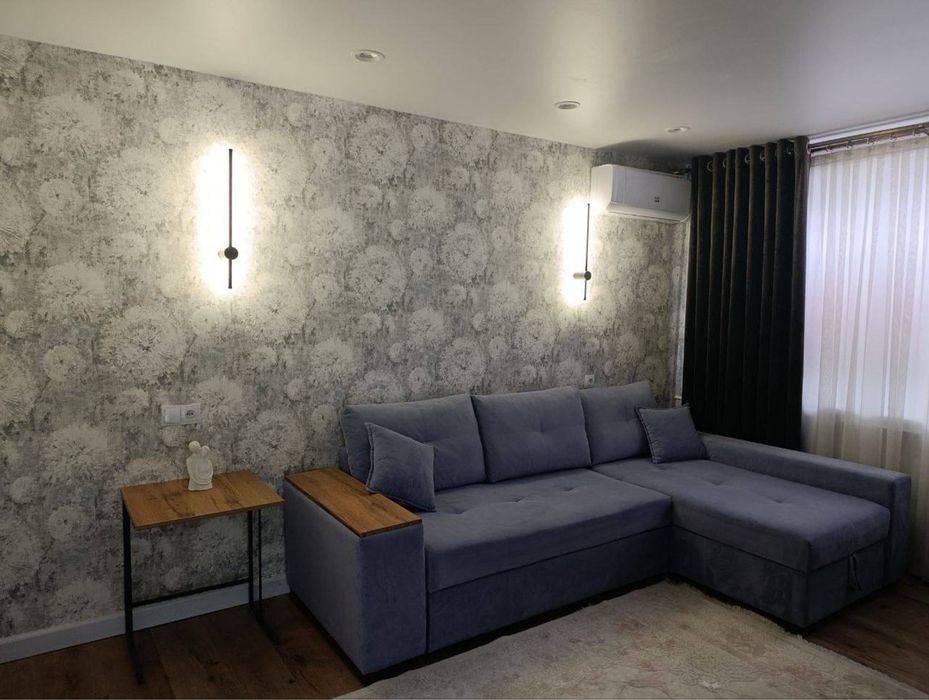 Ш. Руставели 1/3/4 Нлвый ремонт балкон 1.20/3