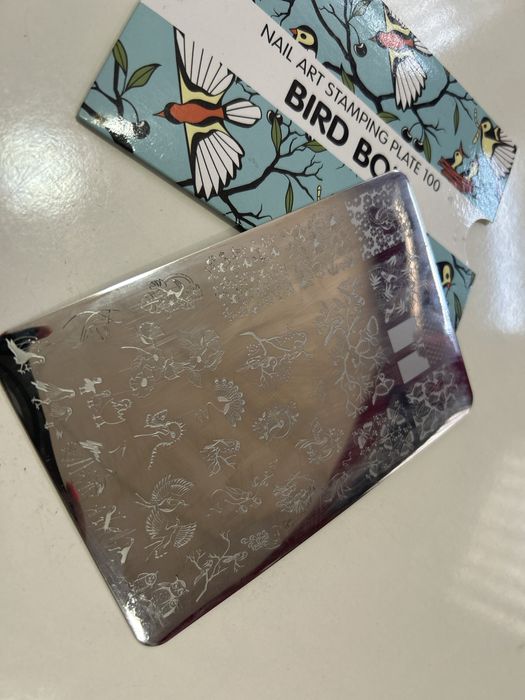 Moyra шаблони за нокти