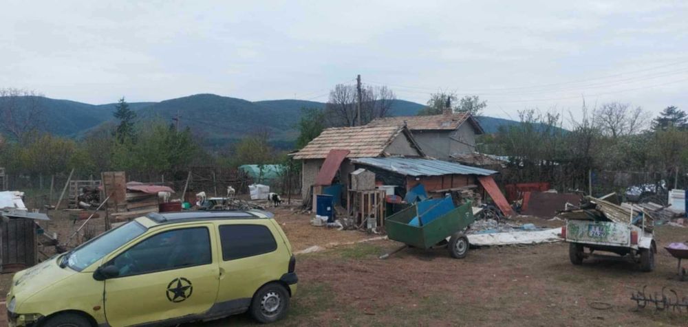 Продава се Къща в Търговище, Вилна зона - 20 кв.м за 969 €/кв.м - Снимка #3