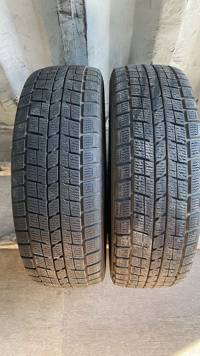 Шины Dunlop 195/60/15  2 шины