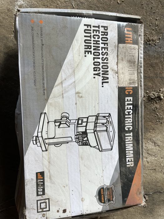 Freza lemn acumulator