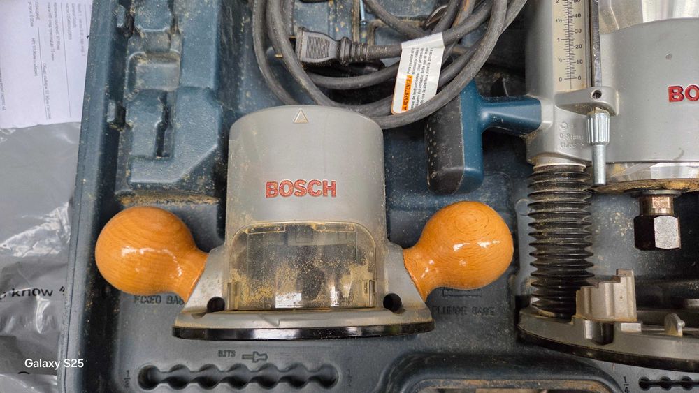 Фрезер Bosch 1617EVS 2.25 HP