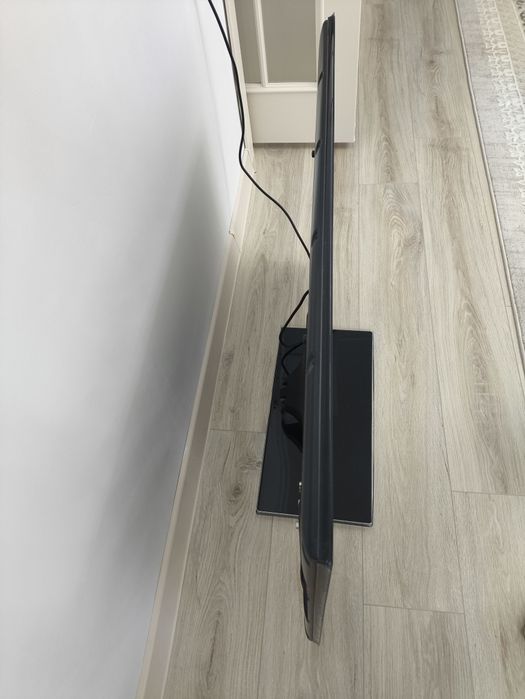 Продам телевизор