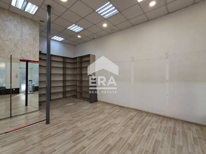 Дава се под наем Магазин в Варна, Център - 50 кв.м за 1125 € - Снимка #7
