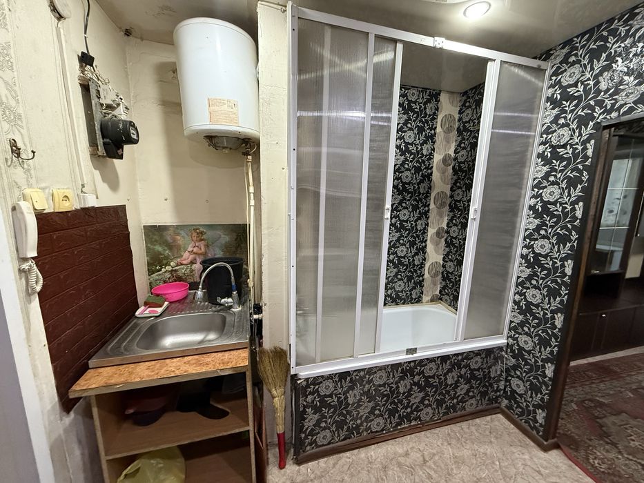 Сдам комнату на Метро!