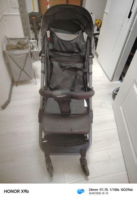 Коляска детская  отличная