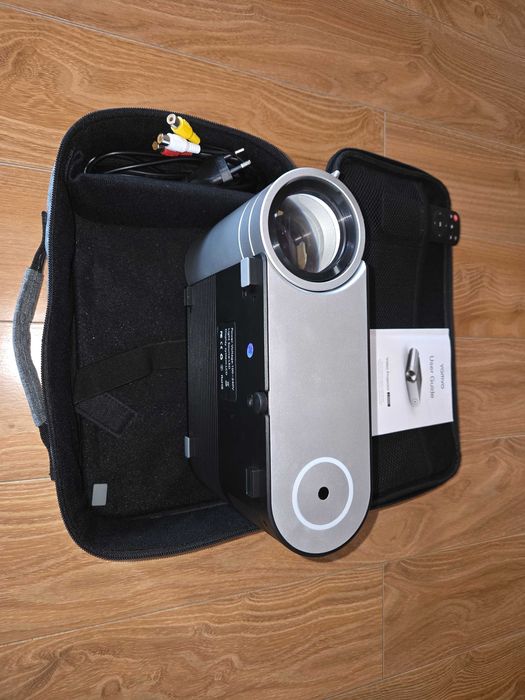 Video proiector nou VAMVO