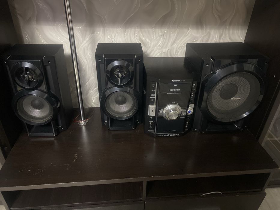 Продам музыкальный центр