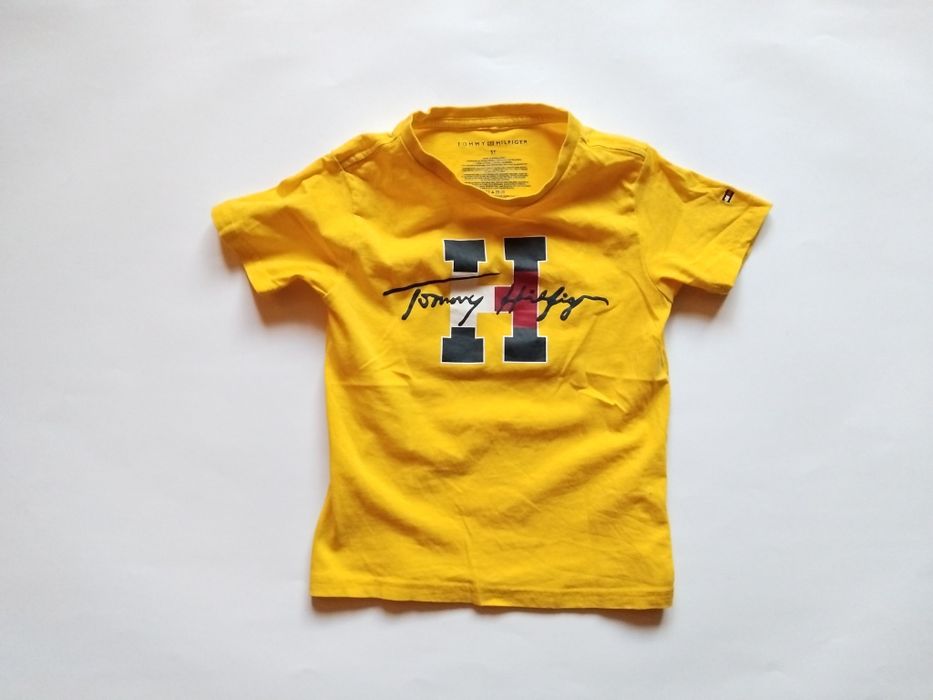 Tommy Hilfiger 3 години детска тениска