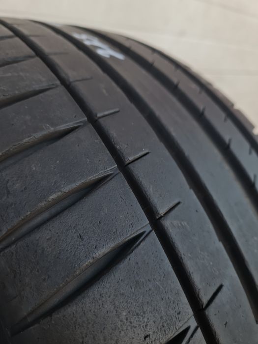 Летни гуми 2 броя MICHELIN PilotSport4 225 40 R18 дот 1522