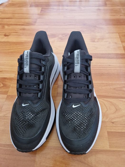 Adidași Nike pegasus original